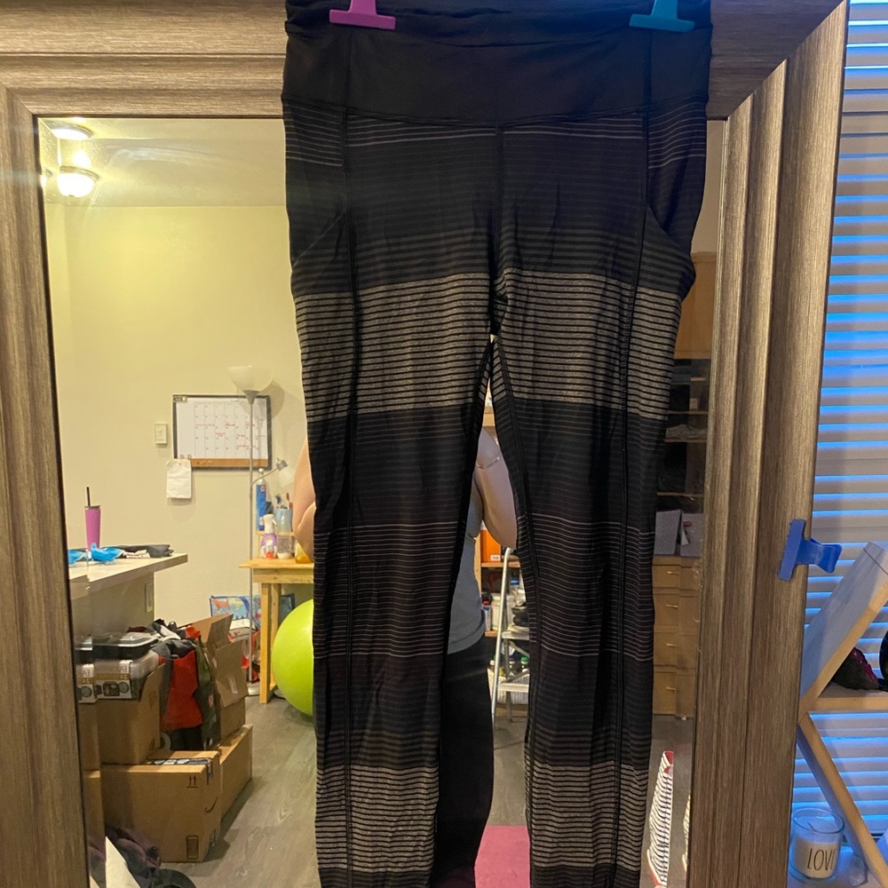 Lululemon leggings!